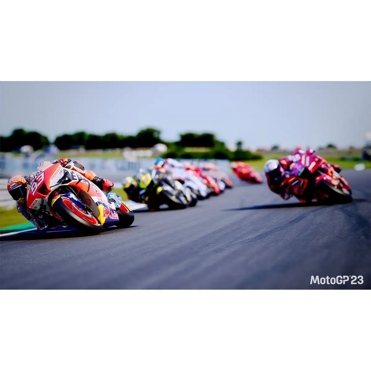 MotoGP 23 (Code in a Box) (Switch) Image 7
