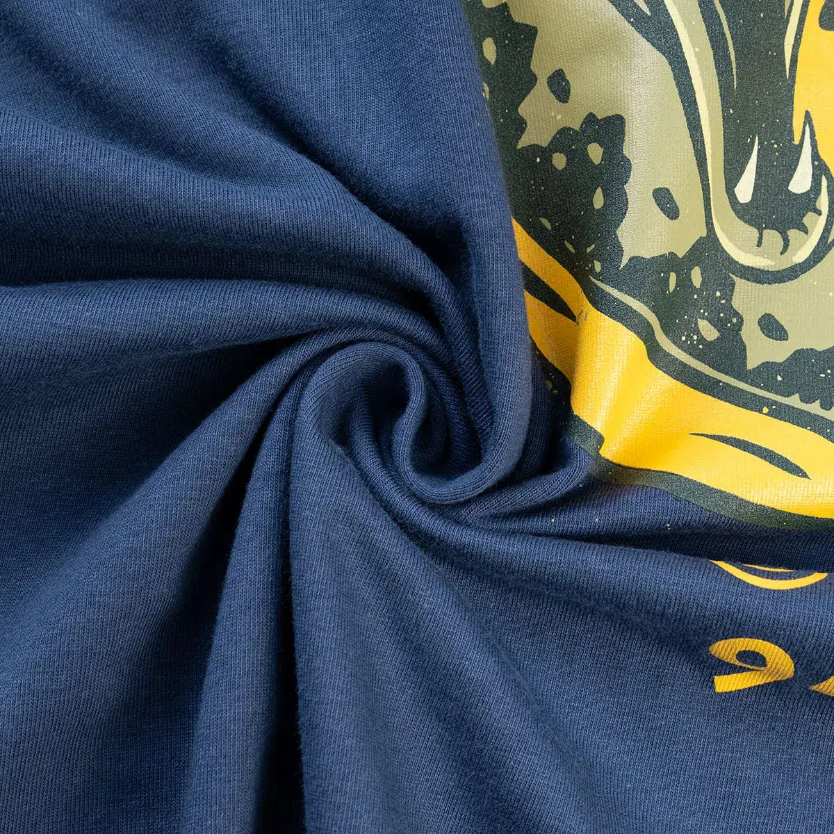 1068972-call-of-duty-vanguard-shirt-snake-denim-fabric
