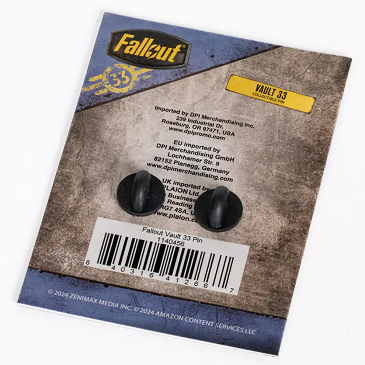 Fallout Pin "Vault 33" Image 4