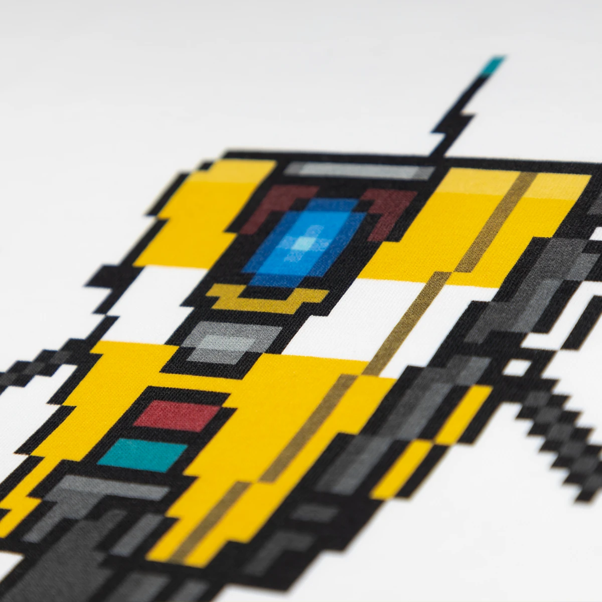 Borderlands Raglan T-Shirt “Claptrap Pixel Art” S Borderlands Raglan T-Shirt “Claptrap Pixel Art” S