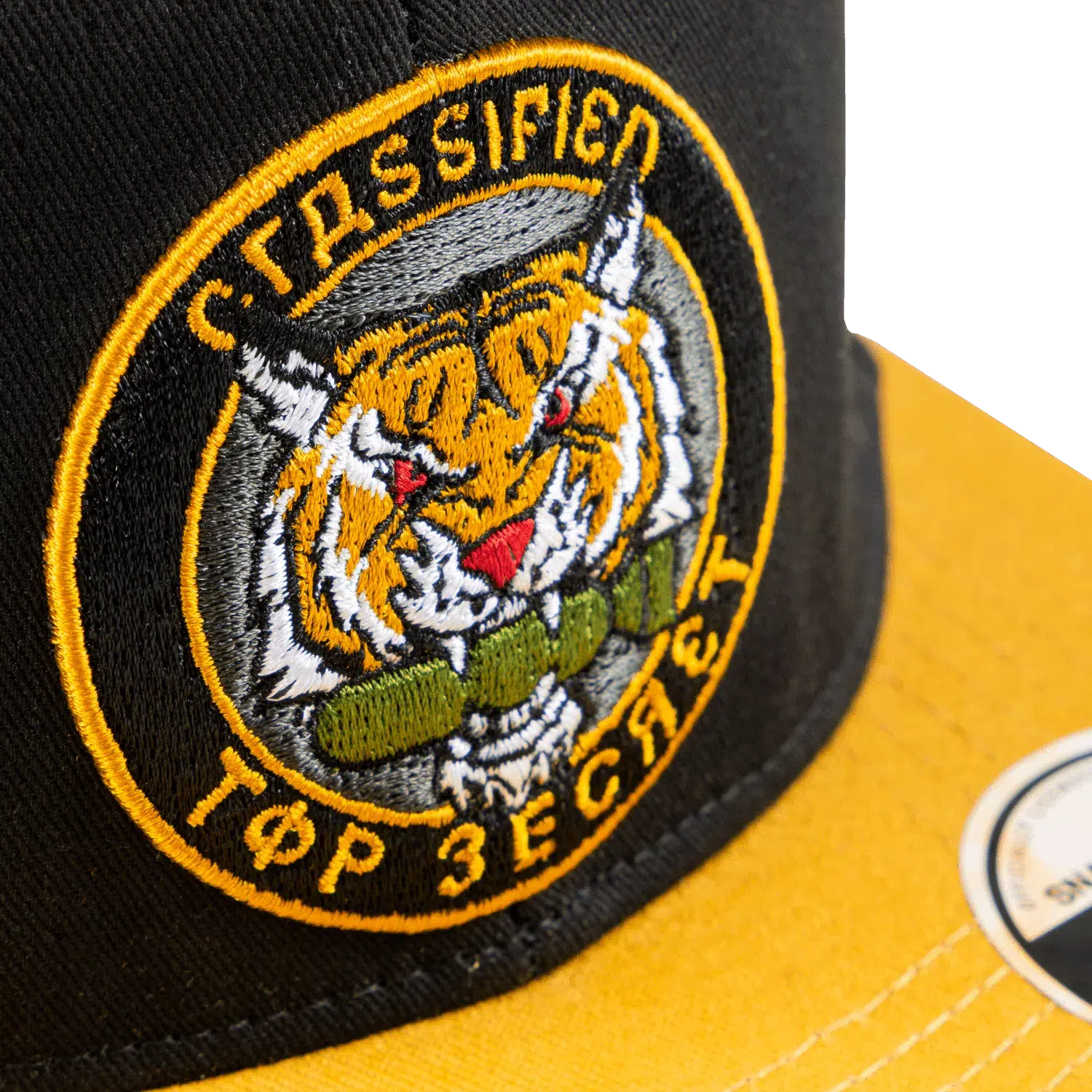 Call-of-Duty-Cold-War-Snapback-Top-Secret-Patch-7