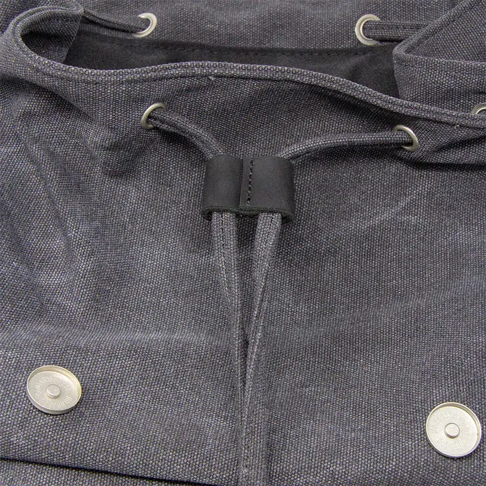 Fallout-Backpack-Brotherhood-of-Steel-detail02