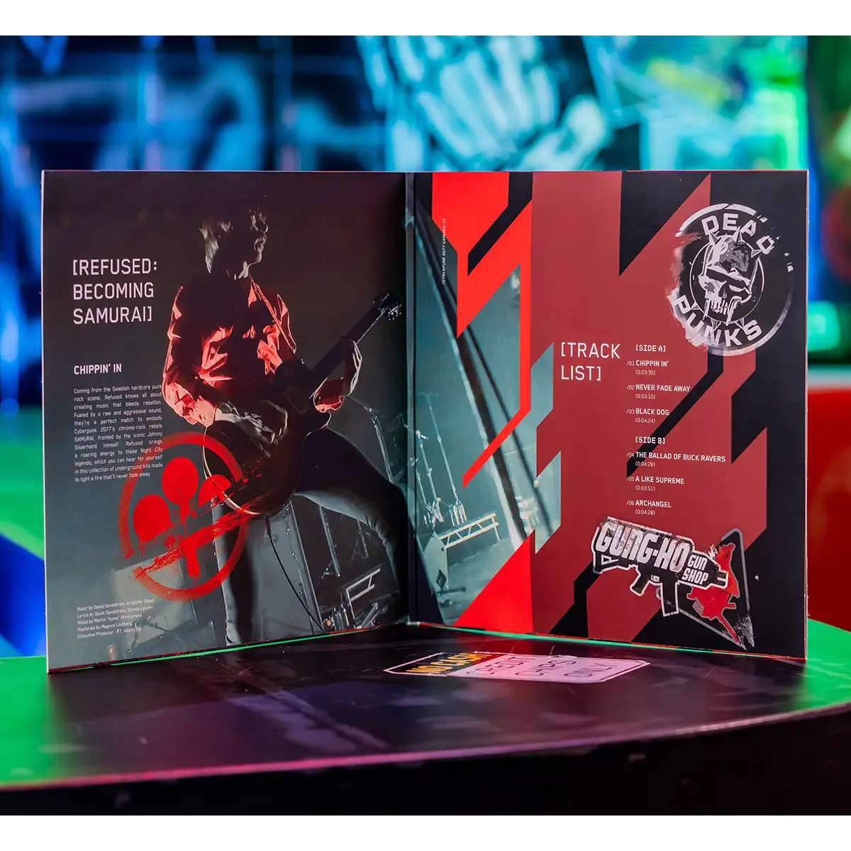 CYBERPUNK 2077 VINYL 3LP SET CYBERPUNK 2077 VINYL 3LP SET