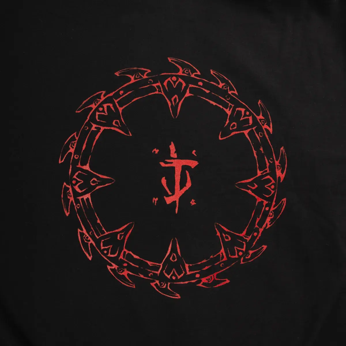 Doom the Dark Ages Zipper Hoodie "Shield" L Doom the Dark Ages Zipper Hoodie "Shield" L