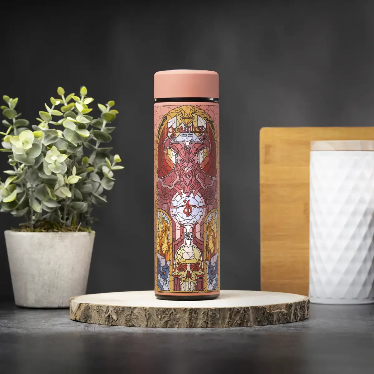 DOOM Eternal Thermo Bottle "Glass Stained Sentinel"